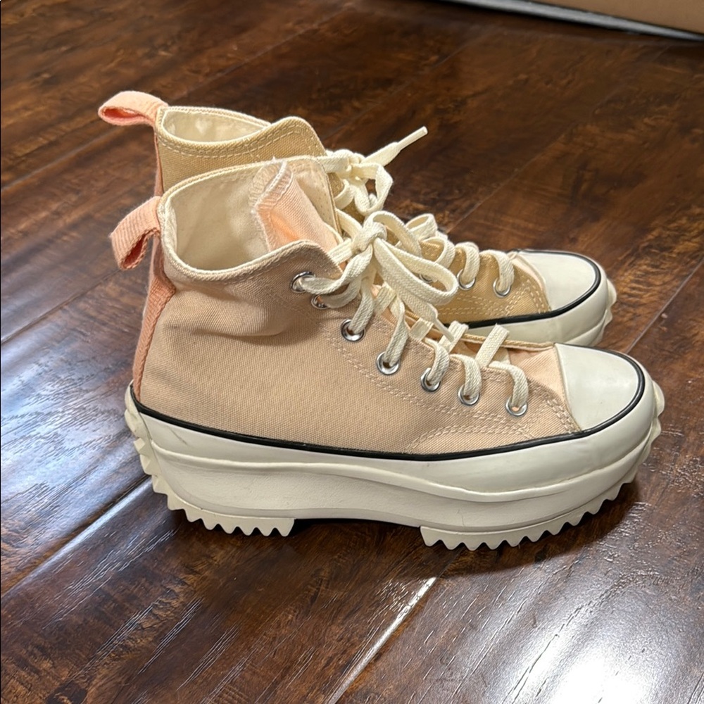 ConverseRun Star Hike High 'Tri-Panel' Farro - Women’s Size 6.5